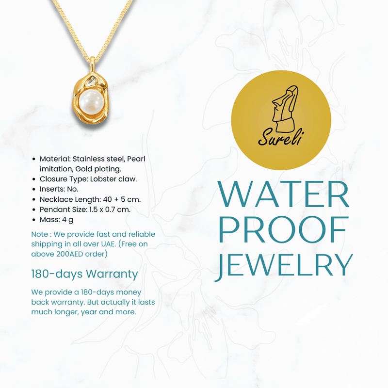 Gold necklace with a pearl pendant on a white background, featuring Sureli branding.